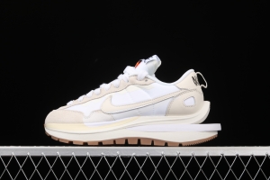 Sacai x NIKE VaporWaffle 3.0 casual shoes DD1875-100