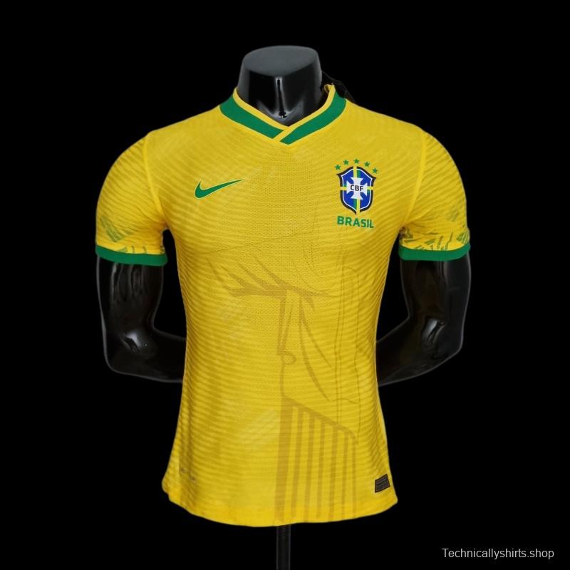 Player Version 2022 Brazil Classic Yellow