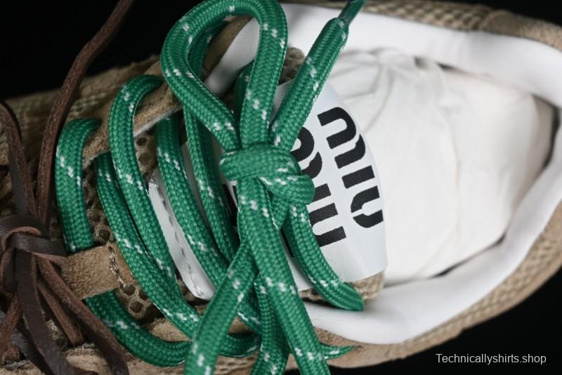 Miu Miu x New Balance 530 Low-Top Retro Running Sneakers with Dual Lace Design - G.D4