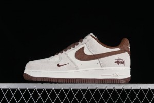 Nike Air Force 1'07 Low  Casual Sneakers