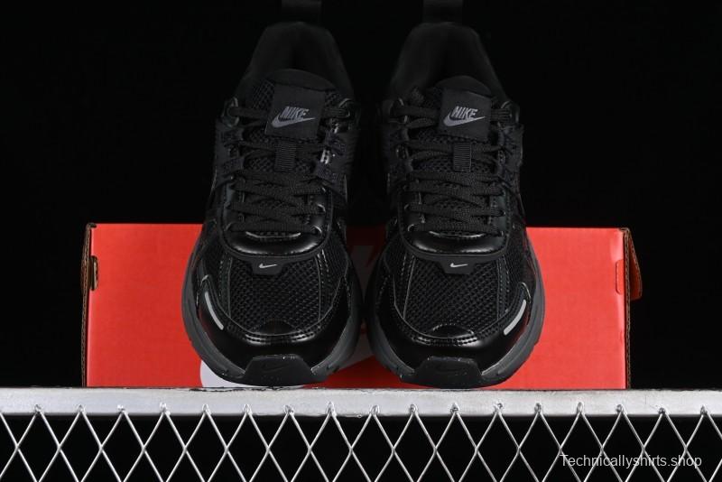 Nike V2K Runtekk 3XL Retro Low-Top Running Shoes with Shock Absorption and Anti-Slip Design - FD0736-001
