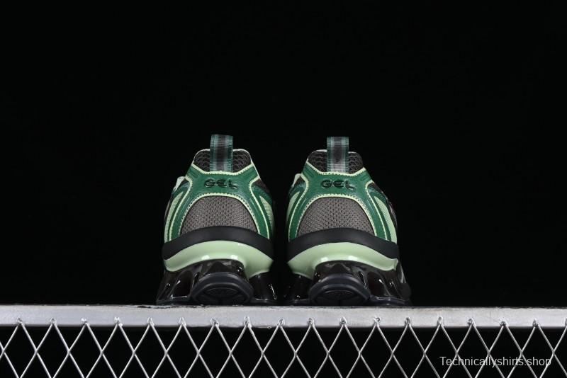 Asics Gel-Quantum Kinetic Retro Casual Sneakers with Thick Sole and Height Increasing Design - 1203A270-251