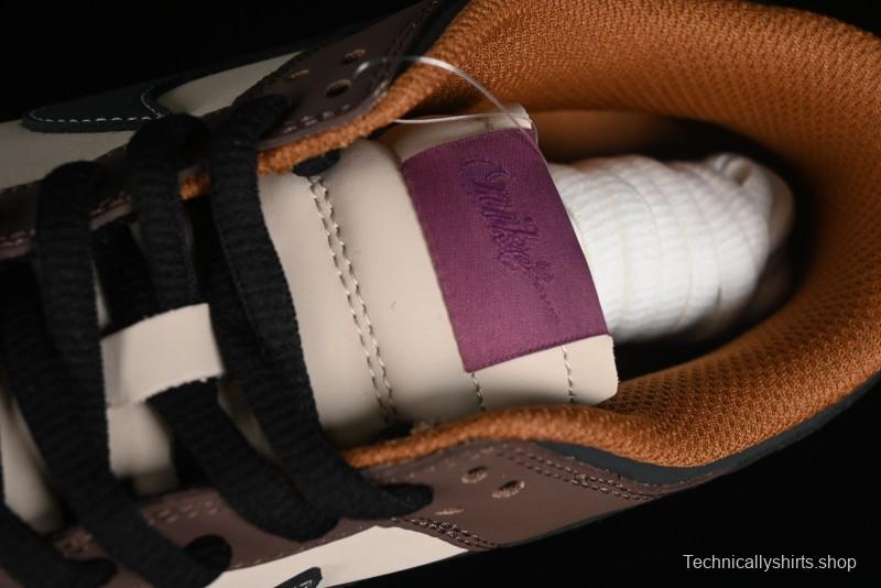 Nike SB Dunk Low Casual Skateboarding Shoes in Black/Brown - MU0232-370