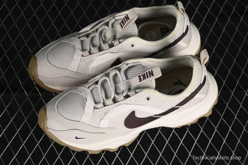 Nike TC 7900 Retro Dad Shoes with Reflective Swoosh and Cushioned Sole - DD9682-003