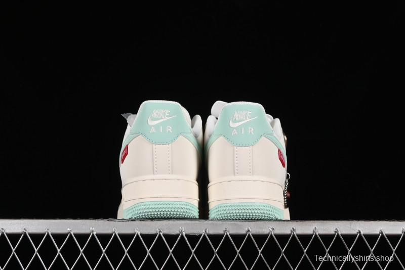 Supreme x Nike Air Force 1 '07 Low Collaborative Sneakers in Youthful Green - HD1968-023