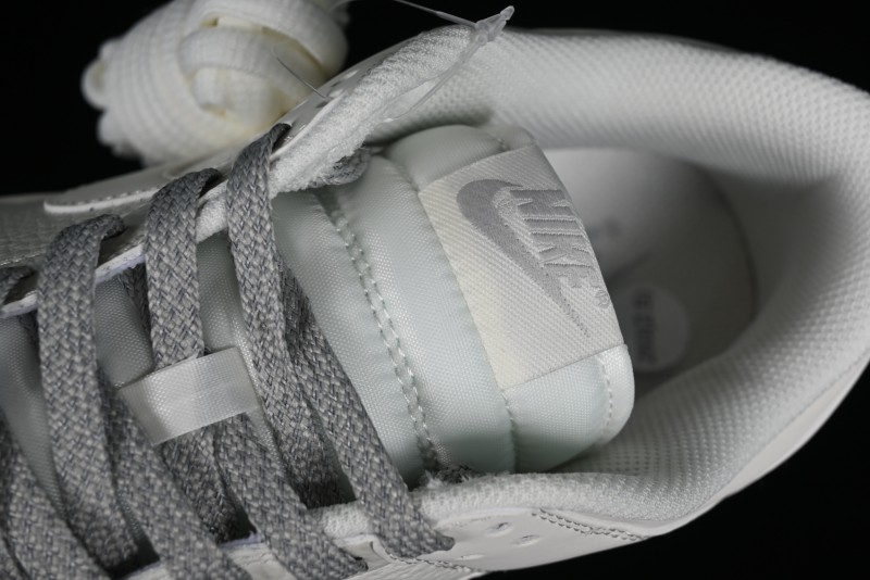 Nike SB Dunk Low Collaboration Three Swooshes Beige Black Low-Top Casual Skateboarding Shoes - NK5639-325