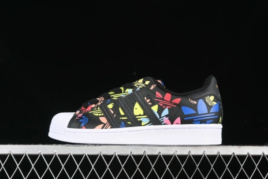 Adidas Superstar H00182 Casual Sneakers with Shell Toe Design - H00182