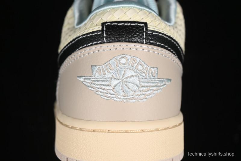 Nike Air Jordan 1 Low Retro Basketball Shoes with Classic Design - HQ3440-101