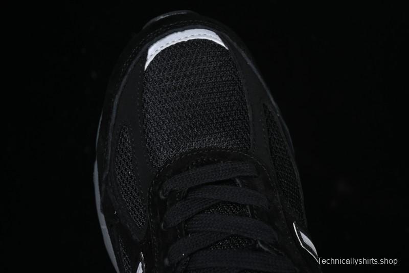 New Balance 990 Series Premium Retro Running Shoes with Carbon Fiber Midsole - M990BK4