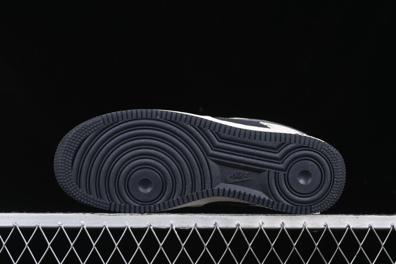 Nike Air Force 1 '07 Low Stussy Collaboration - Light Grey Triple Swoosh Low-Top Casual Sneakers - KK1988-037