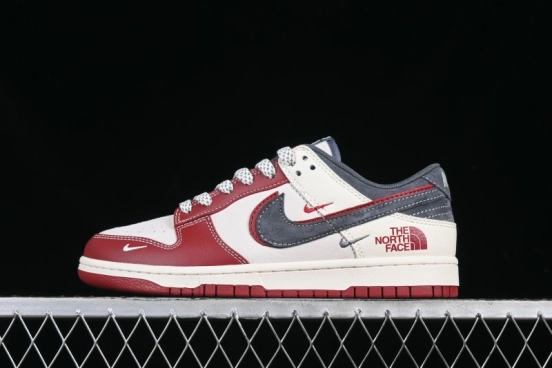 Nike SB Dunk Low The North Face Collaboration Anniversary Edition Custom Low-Top Casual Sneakers - DM6868-042