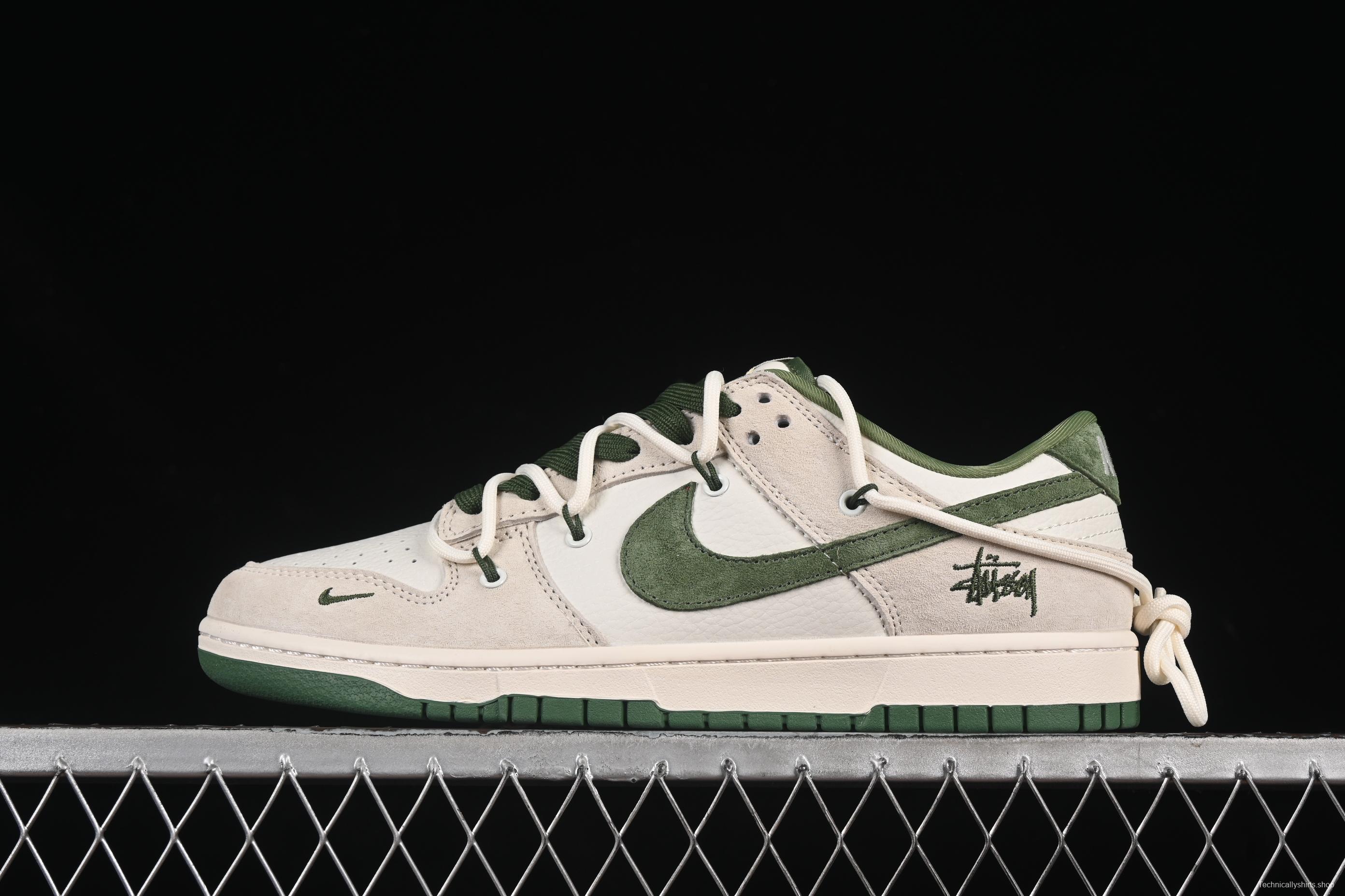 Nike SB Dunk Low Stussy Anniversary Custom Low-Top Skate Shoes - DM6868-094