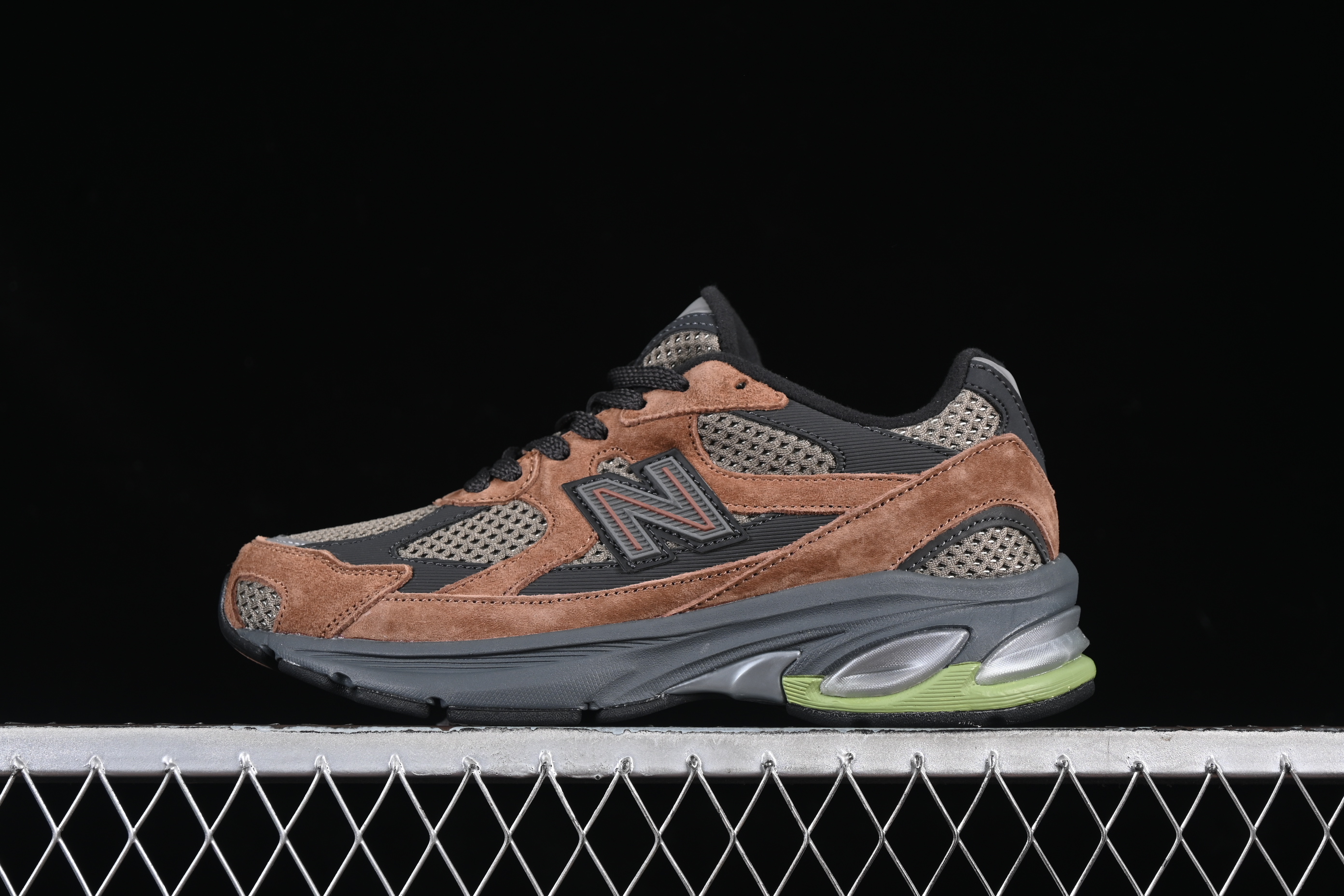New Balance 2010 Series Retro Casual Running Shoes - M2010BRN