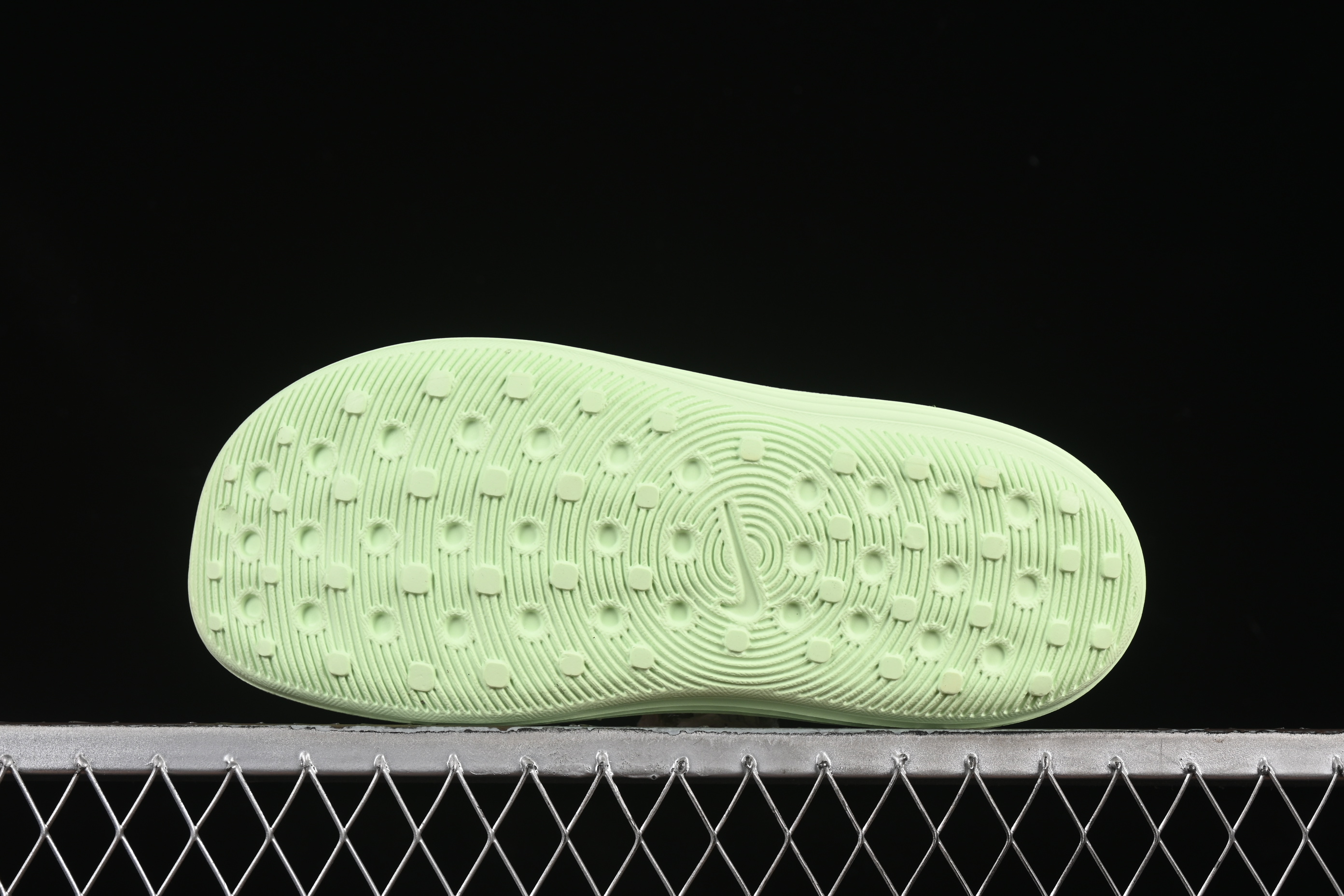 Nike ReactX Rejuven8 Slide Summer Sandals with Soft ReactX Foam for All-Day Comfort - HV4479-700