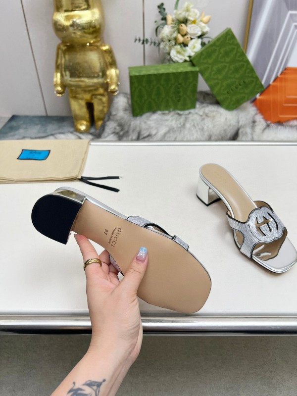 2025 Women Gucci Silver Leather Slippers MJ00190