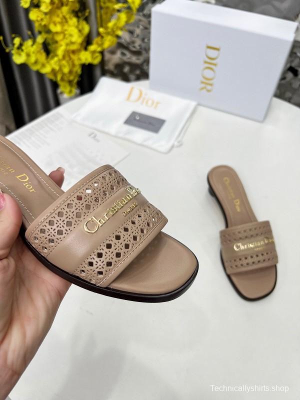 2025 Women Dior Beige Leather Slippers LY00250