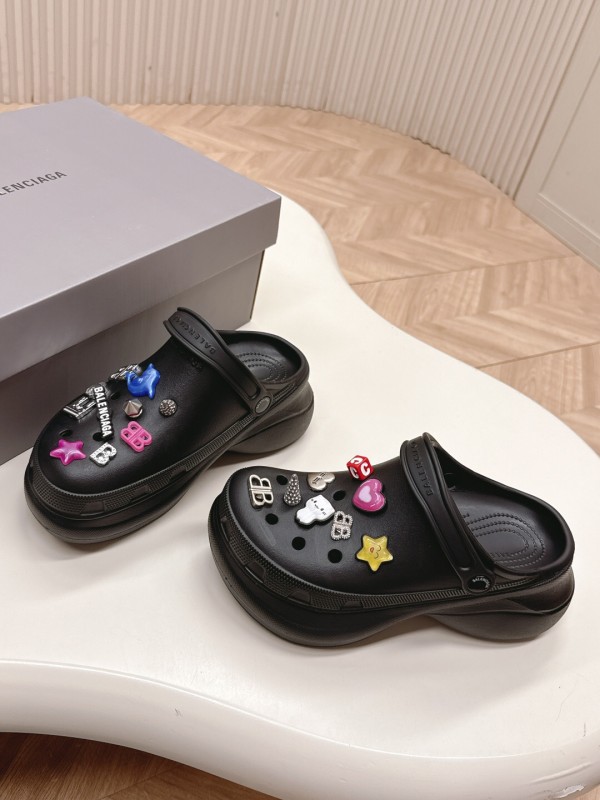 2025 Women Balenciaga Black EVA Clogs LY00330