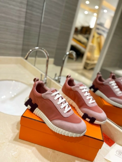 2024 Women Hermès pink beige suede mesh sneakers MJ00320