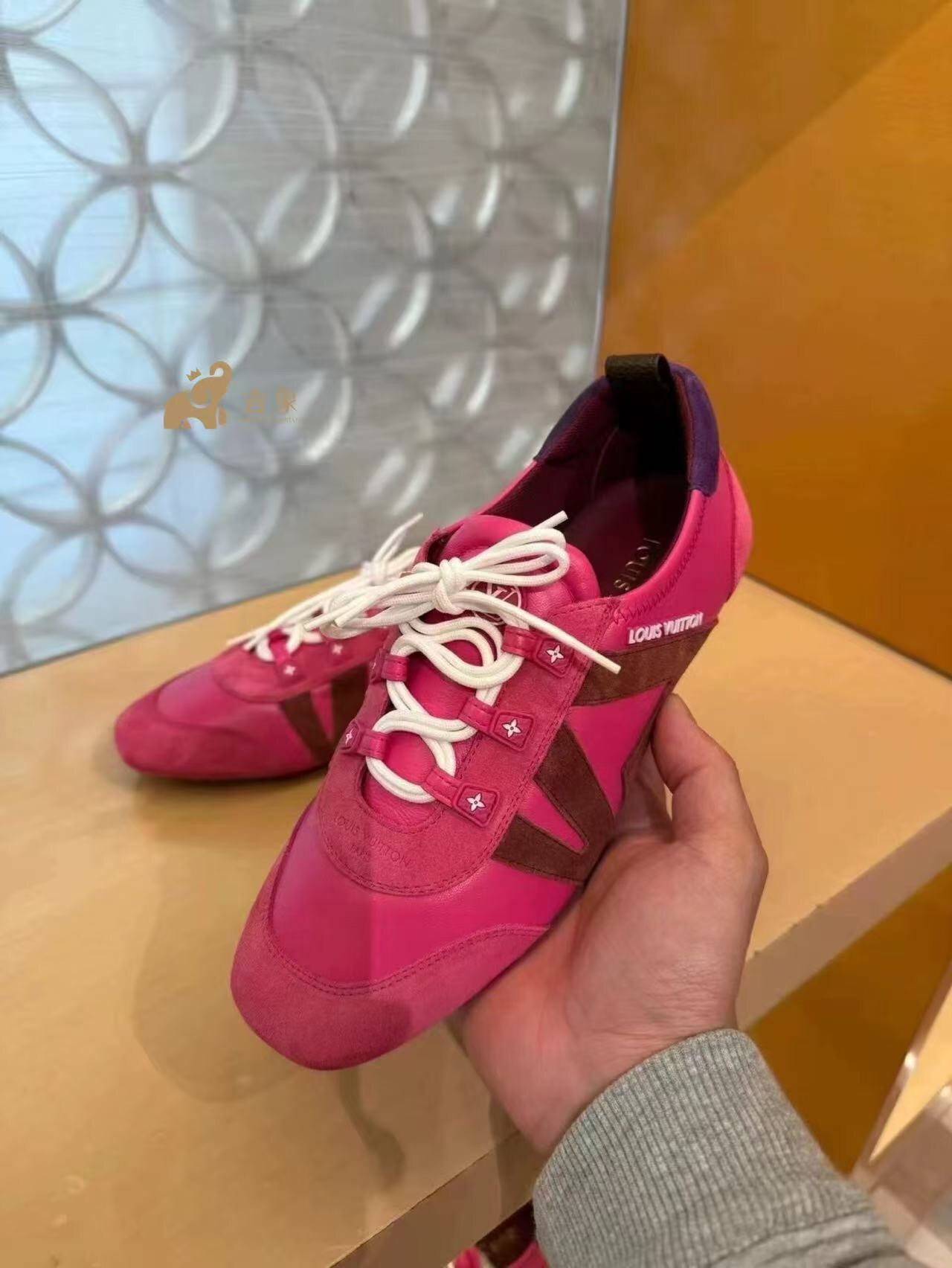 2025 Women Louis Vuitton Pink Purple Suede Leather Sneakers LY00340