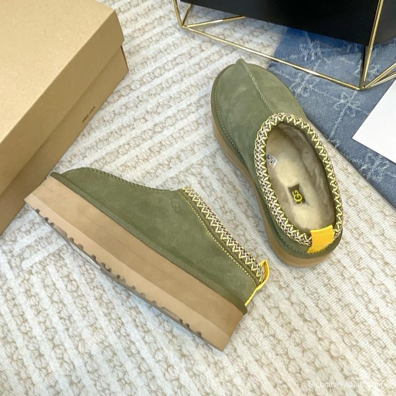 2024 Women UGG Olive Suede Platform Moccasin MJ00230