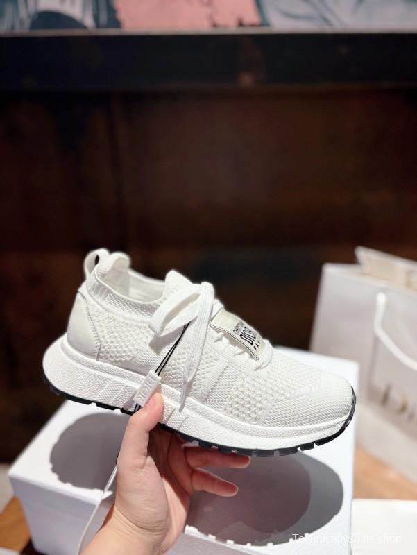 2025 Women Dior White Flyknit Sneakers LY00260