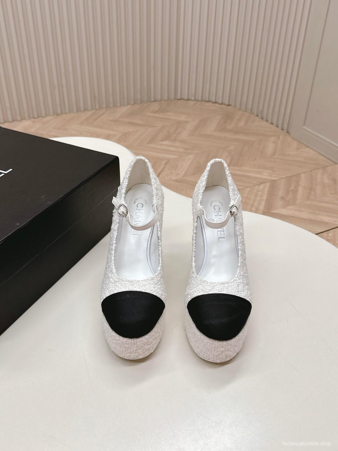 2025 Women Chanel White Black Tweed Platform High Heels