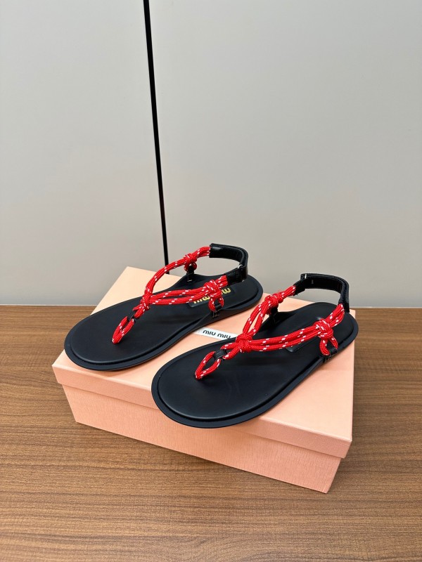 2025 Women Miu Miu Black Red Leather Sandals
