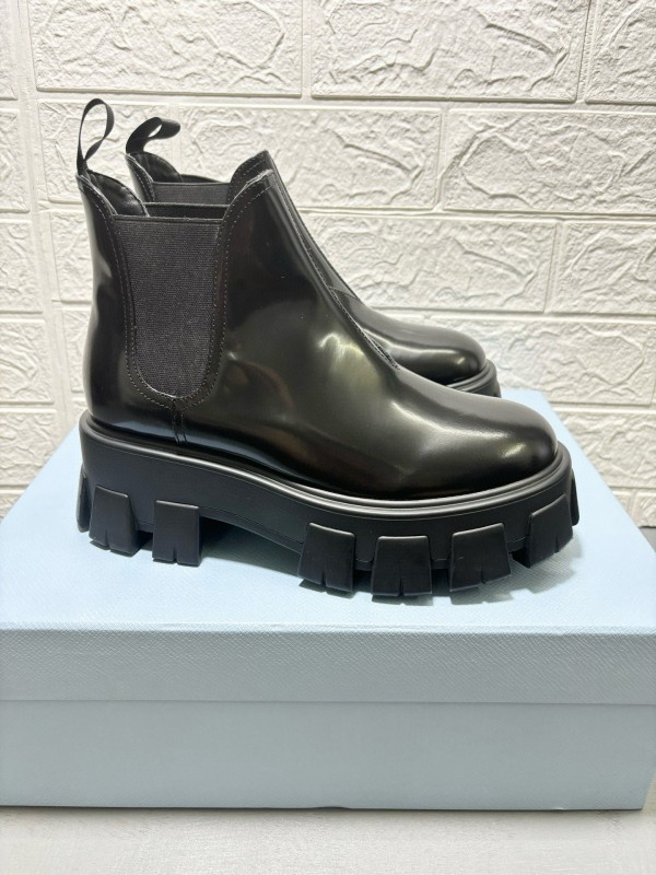 2024 Women Prada Black Leather Chelsea Boots MJ00360