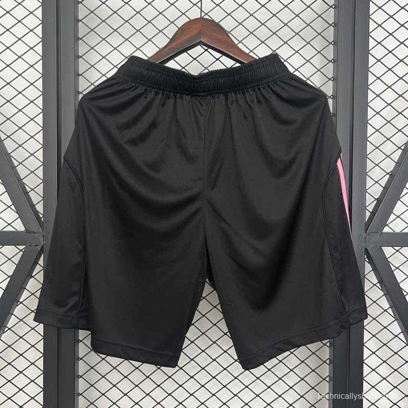 25/26 Juventus Home Shorts