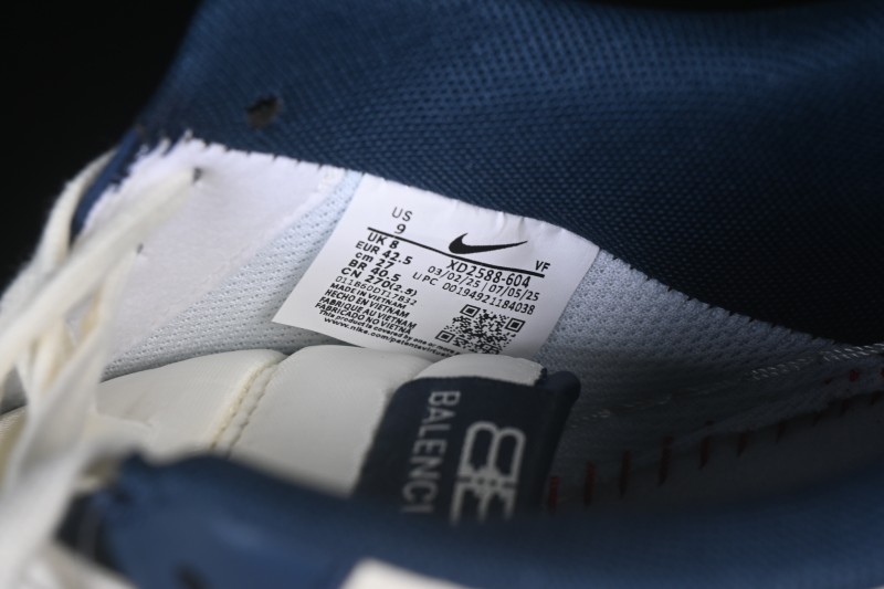 Nike Air Force 1'07 Low Casual Sneakers with Full-Length Air Cushion - XD2588-604