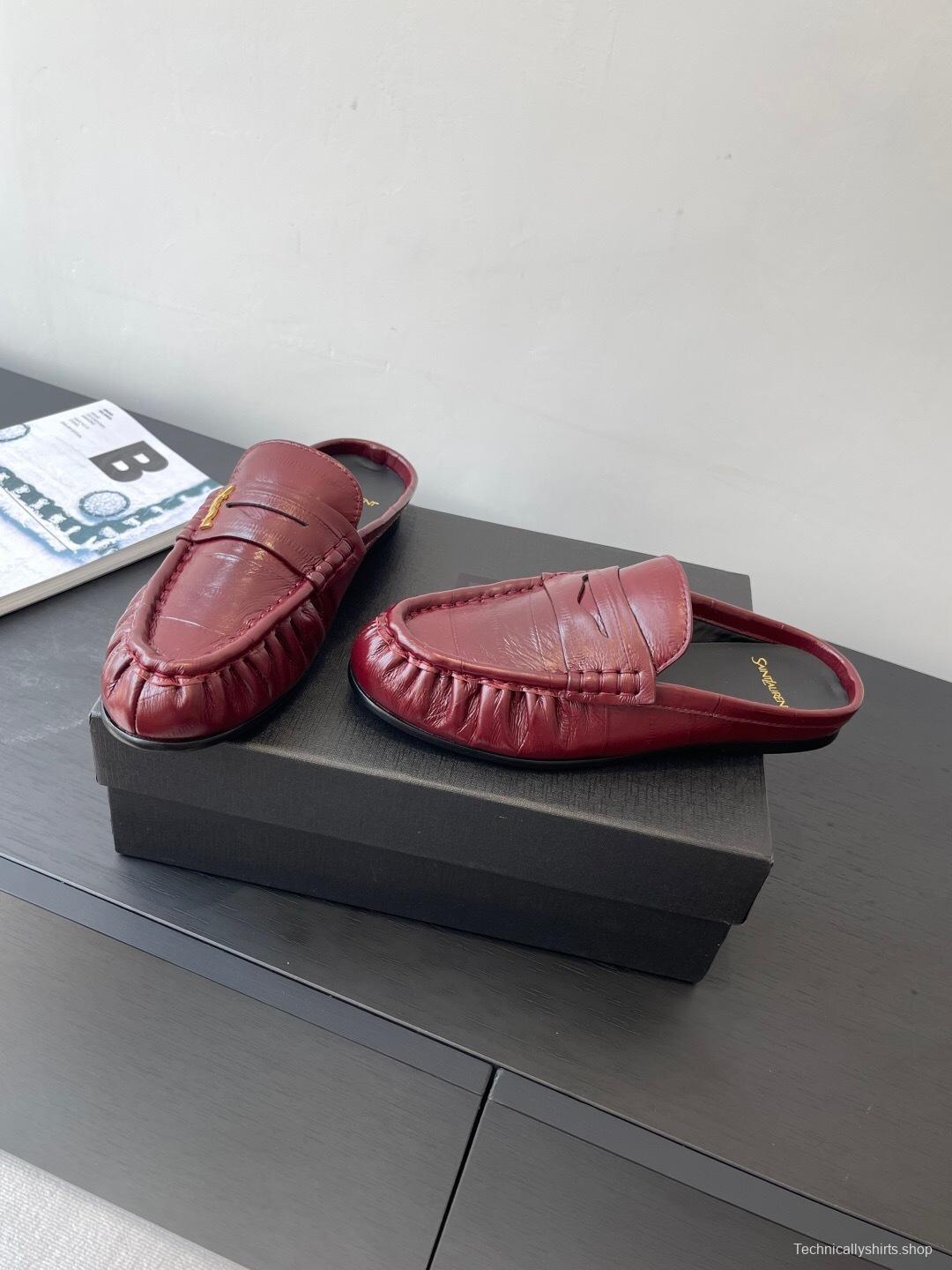 Saint Laurent Classic Loafer Mule Flats - KFY00320