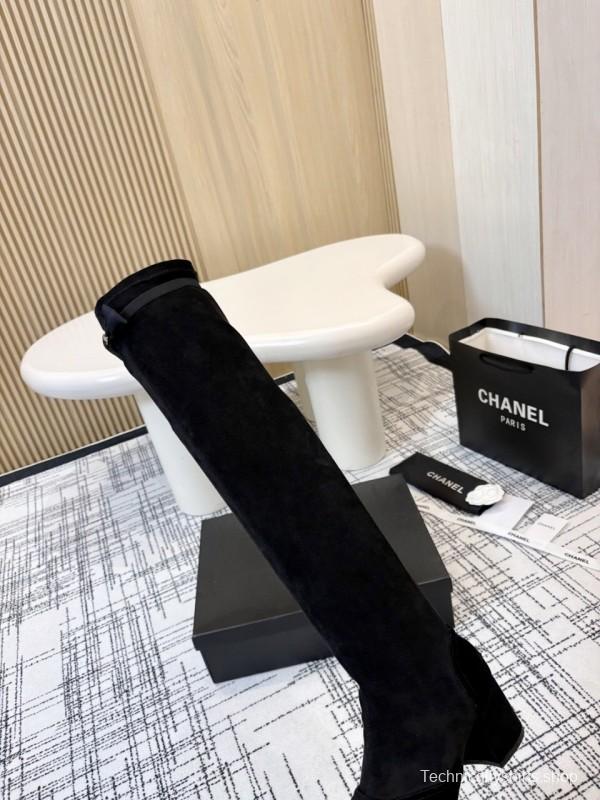Chanel Classic Chunky Heel Back Zipper Long Boots - LY00360