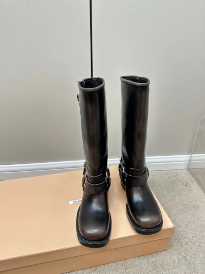 Miu Miu Fall/Winter 2025 Limited Edition Punk Style Martin Boots - LY00500