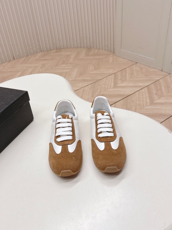 Prada 25ss New Agate Sneakers Retro Training Shoes - LY00300