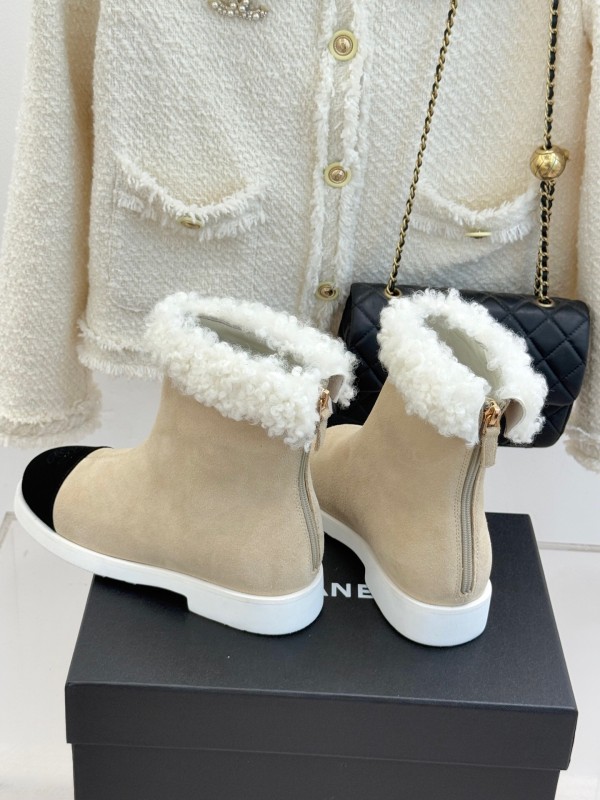 Chanel 2025 SS Double C Color-Block Shearling Snow Boots - KFY00300