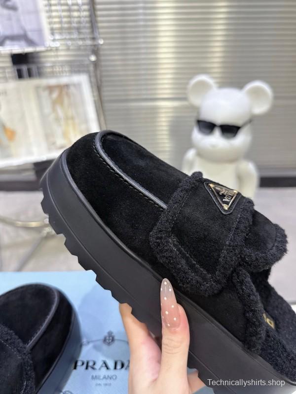 Prada Spring/Summer 2025 Runway Shearling Slippers - KFY00280