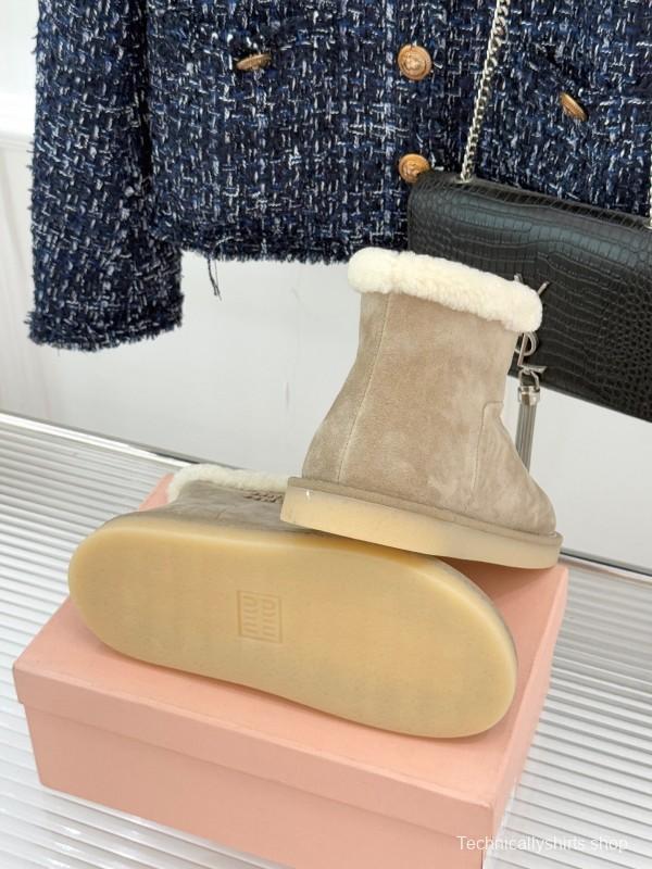 Miu Miu Retro Shearling Platform Snow Boots - KFY00300