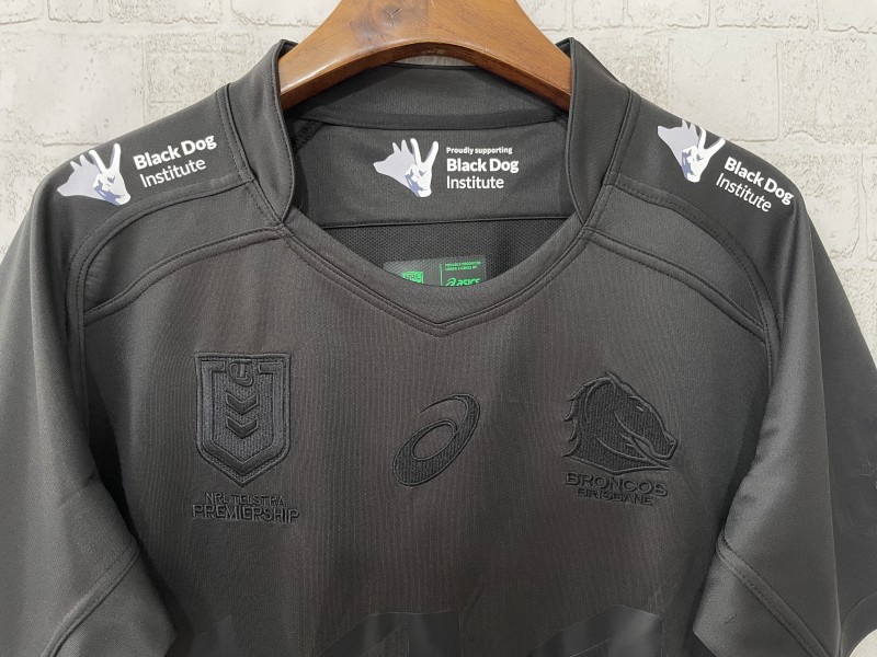 25/26 Brisbane Broncos All Black with Tonal Design Jersey
