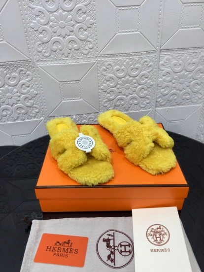 H Teddie Wool H Slippers Flat Sole Fur Slides - LY00240