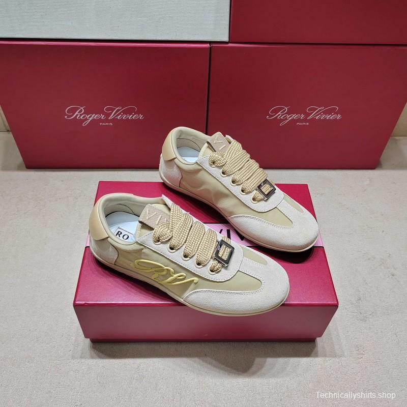 Roger Vivier SS25 Casual Sneakers Classic Design - L Y00300