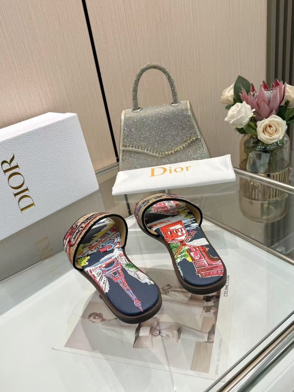 Dior 2025/ss Embroidered Monogram Slippers with Sheepskin Lining - LY00200/LY00240