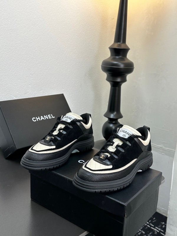 Chanel Spring-Summer 2025 Runway Thick Sole Sneakers - LY00320