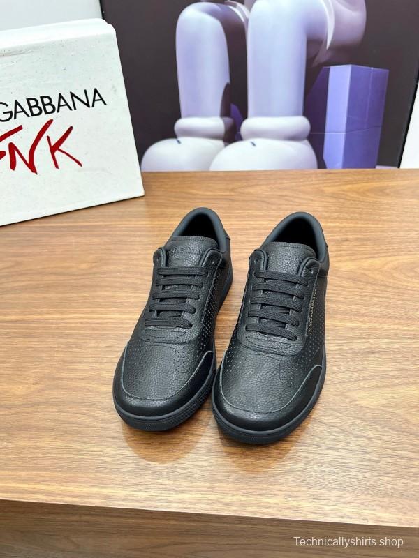 Dolce & Gabbana 2025 SS Casual Shoes with Exaggerated Fashion Style - AS00270