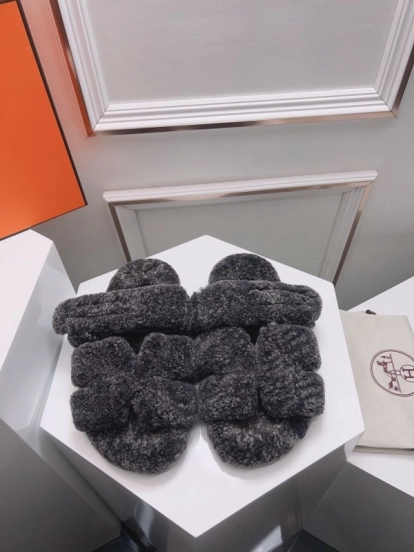 H Erjia Fur Slippers - LY00270