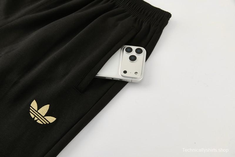 26/27 Manchester United Black Pullover Hooded Tracksuit + Long Pants