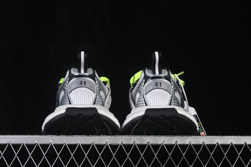 Balenciaga 3XL Interlace Running Shoes with Layered Mesh Upper and Advanced Cushioning - W3XTL1177