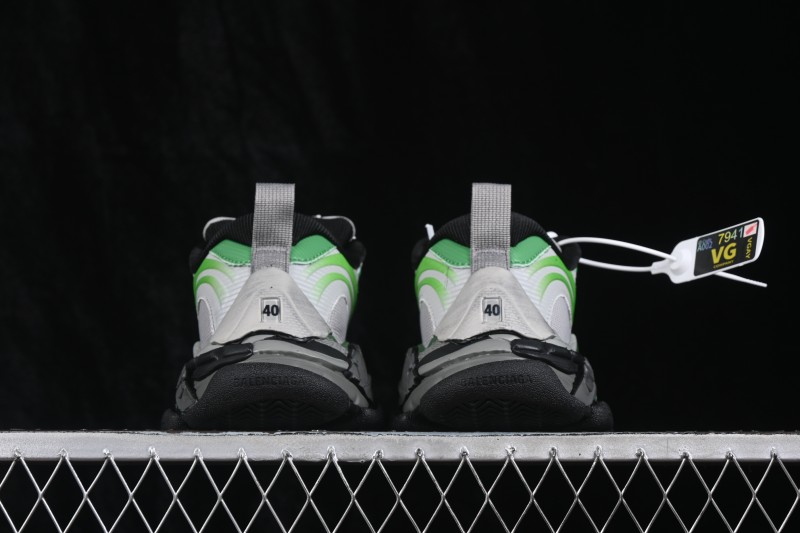 Balenciaga Triple S 2 Gradient Mesh Running Shoes - WTRS21133