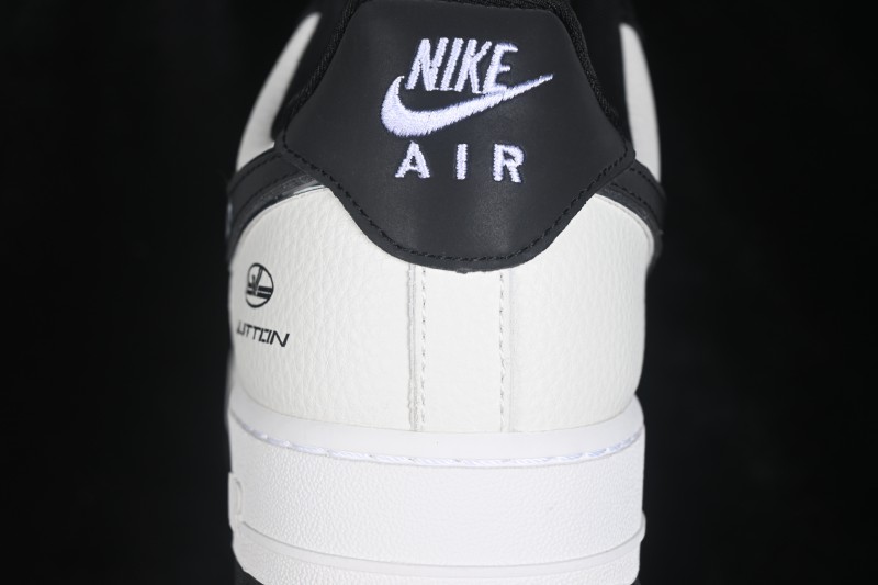 Nike Air Force 1 '07 Low Basketball Shoes with Full-Length Air Cushion - WY0655-107