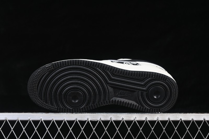 Nike Air Force 1 '07 Low Sneakers with Woven Mixed Black and Beige Design - XY9025-016