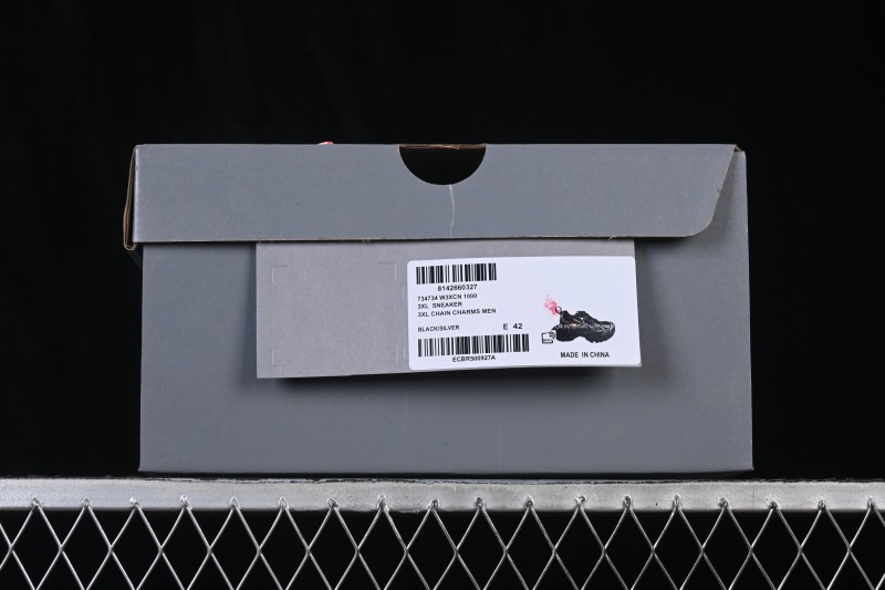 Balenciaga 3XL Charms Men Running Shoes with Cushioned Sole and Fashion-Forward Design - W3XCN1000